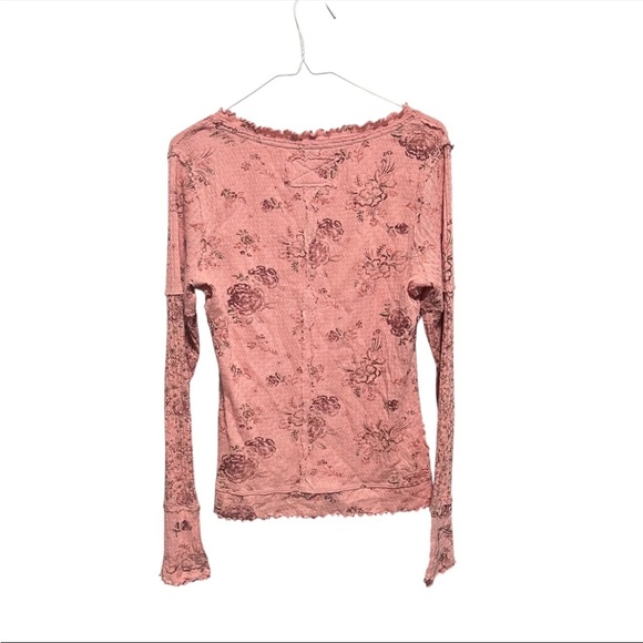 We the Free Clover Printed Thermal Pink, New with Tags - Picture 4 of 6